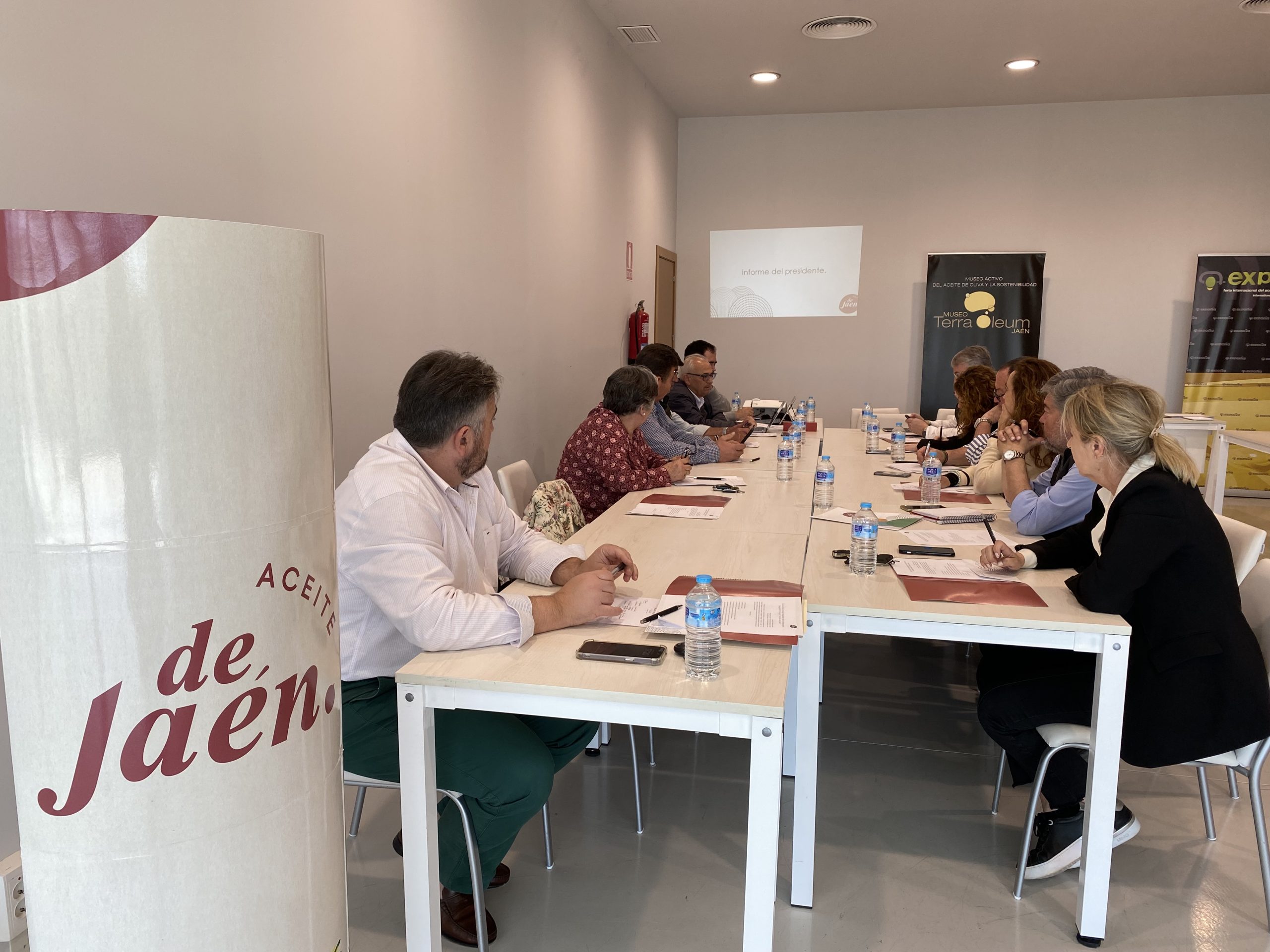 La IGP “Aceite de Jaén” planifica estrategias y acciones de promoción 2024